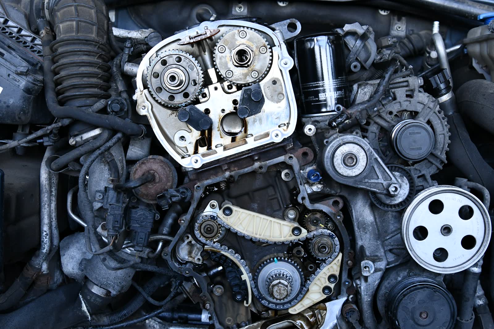 Arval Center MOTOER - usługa wymiana opon (poczekalnia i miejsce do pracy)