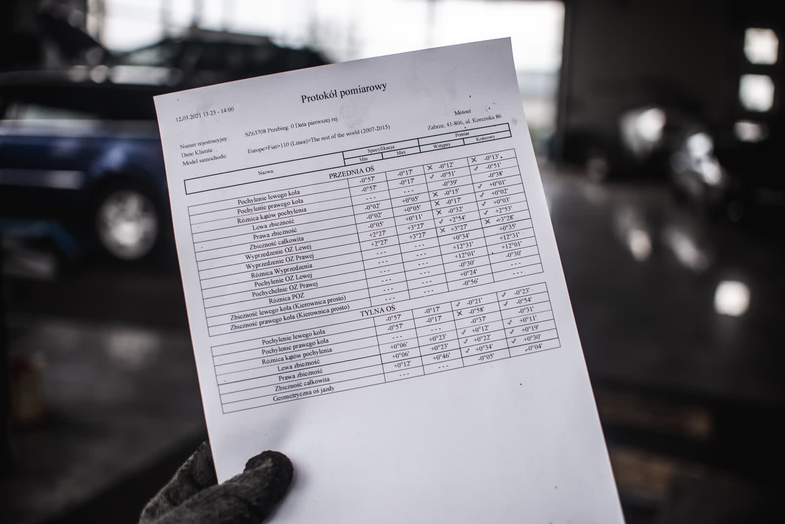 Arval Center MOTOER - usługa wymiana wahacza (poczekalnia i miejsce do pracy)