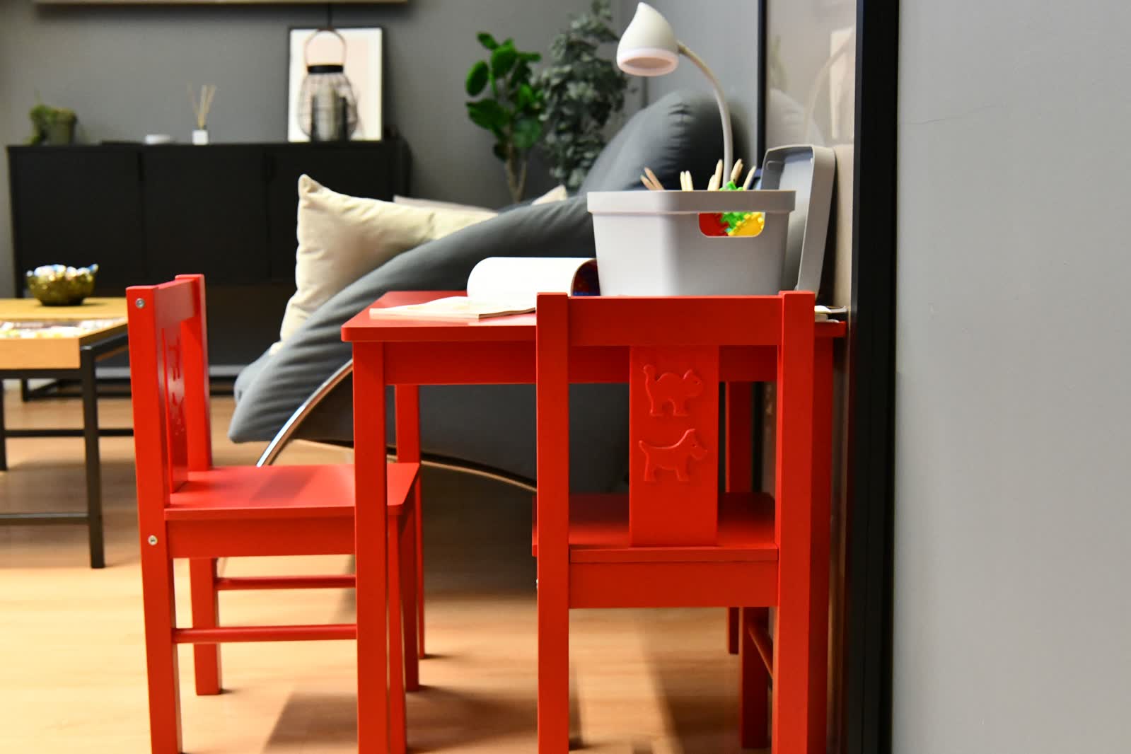 Arval Center MOTOER - usługa wymiana łożyska koła (poczekalnia i miejsce do pracy)