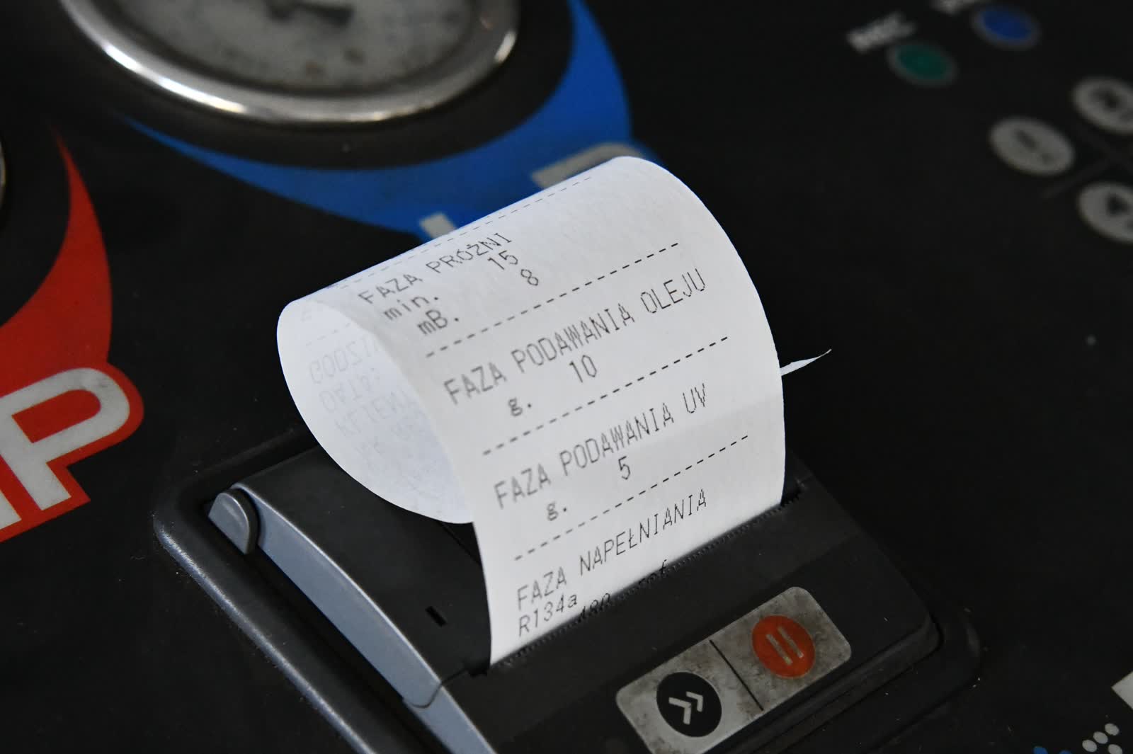 Arval Center MOTOER - usługa wymiana zacisku hamulcowego (strefa przyjęcia)