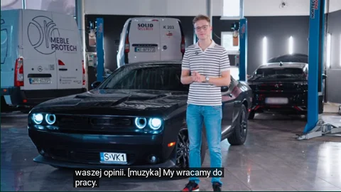Dodge Challenger: podsumowanie filmu przy Challengerze w warsztacie, 06:18