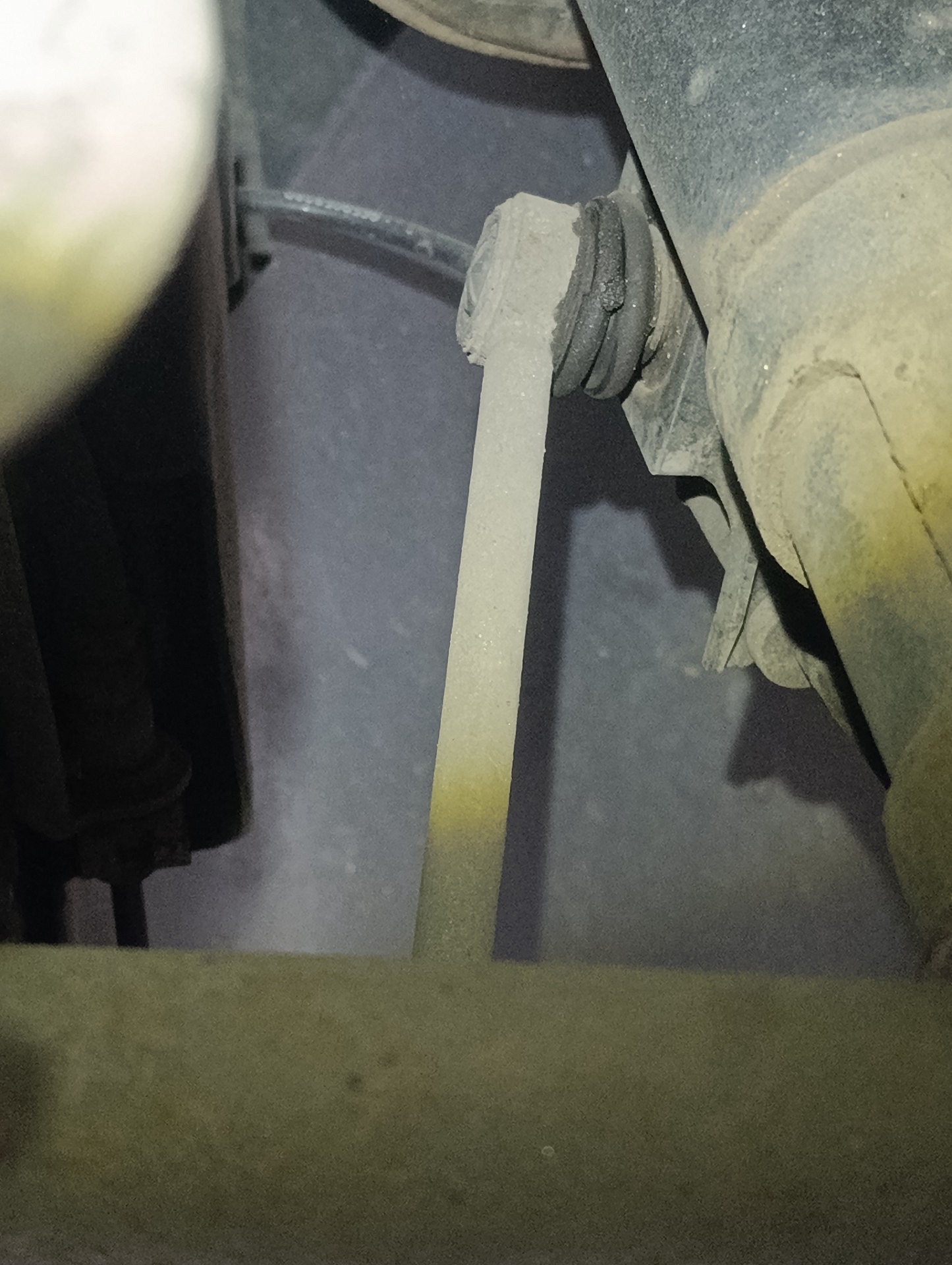 Zawieszenie z przodu - PEUGEOT 308 SW