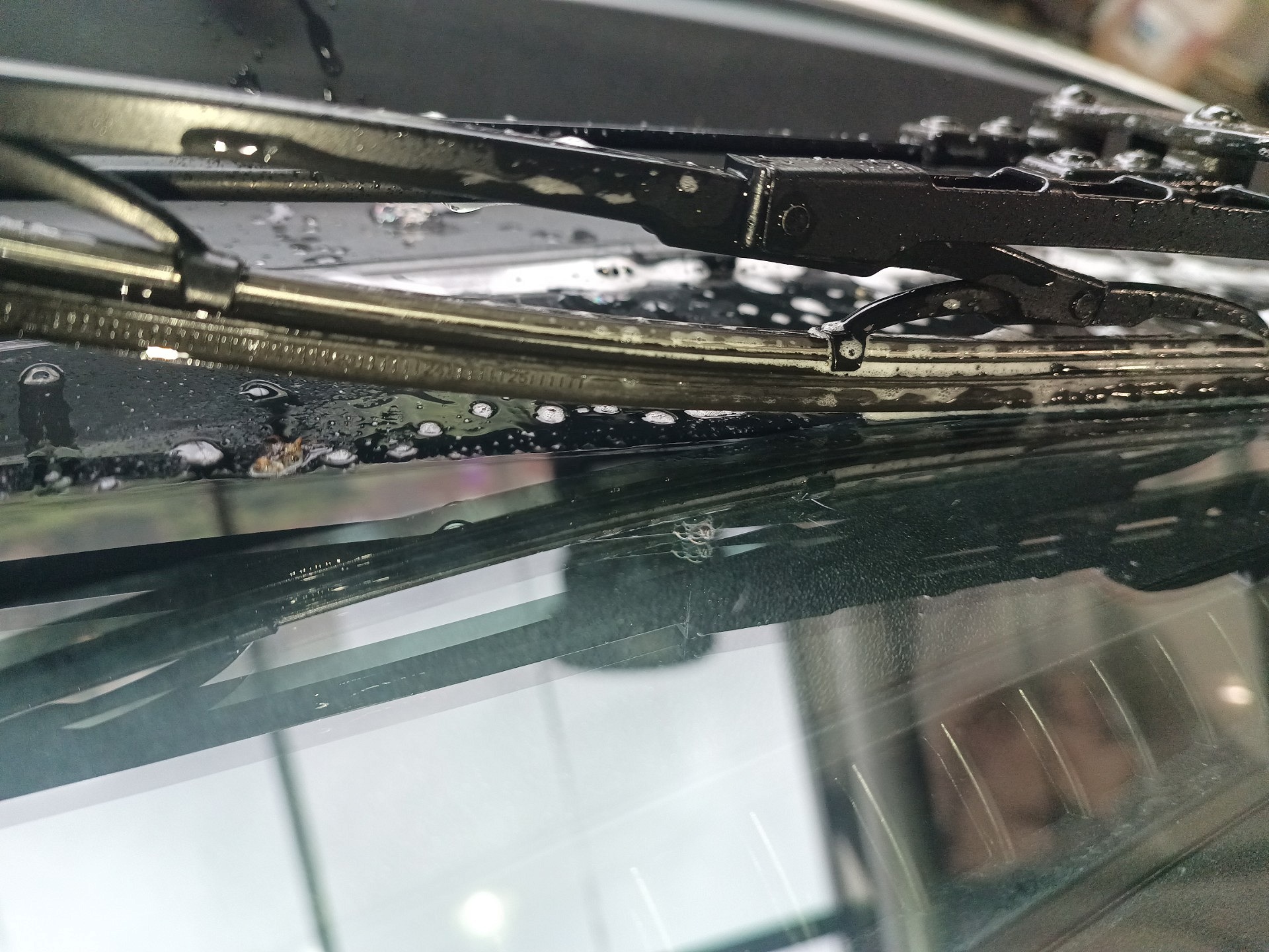 Pióra wycieraczek przód - TOYOTA AYGO