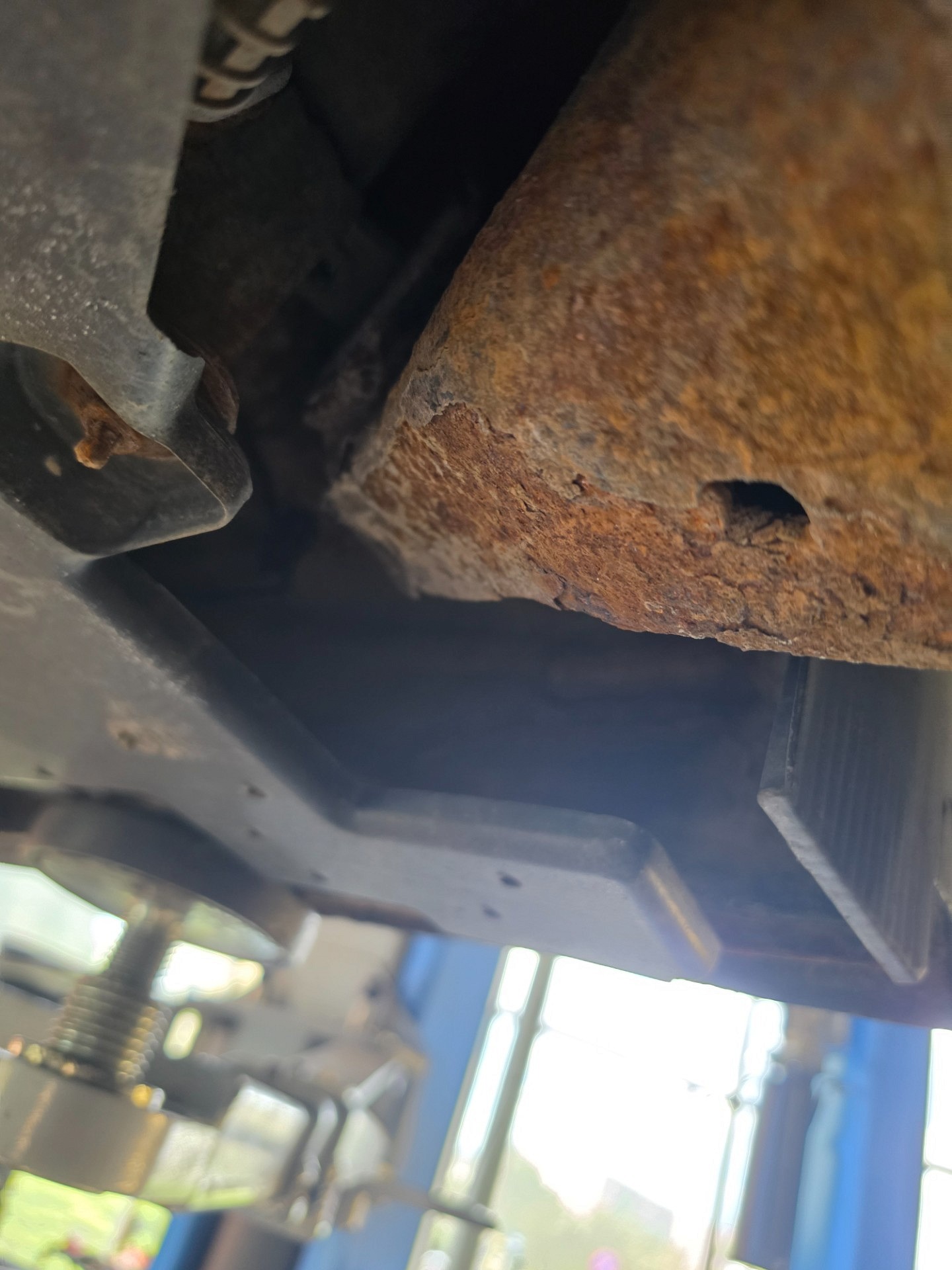 Zawieszenie na tylnej osi - CITROËN C4 PICASSO II
